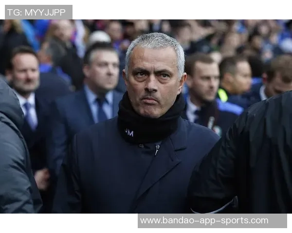 卡拉格盛赞马雷斯卡战术能力称其可与任何教练抗衡