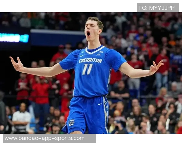 黄蜂官方宣布签约NCAA得分王埃里克狄克逊前湖人球员重返赛场