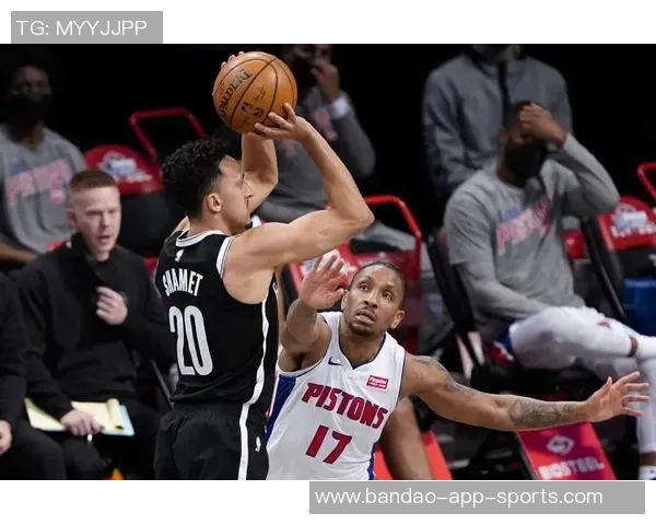 何文炜关键时刻表现出色全场贡献10分6板6助3断助力球队胜利 何文炜关键时刻表现出色全场贡献10分6板6助3断助力球队胜利