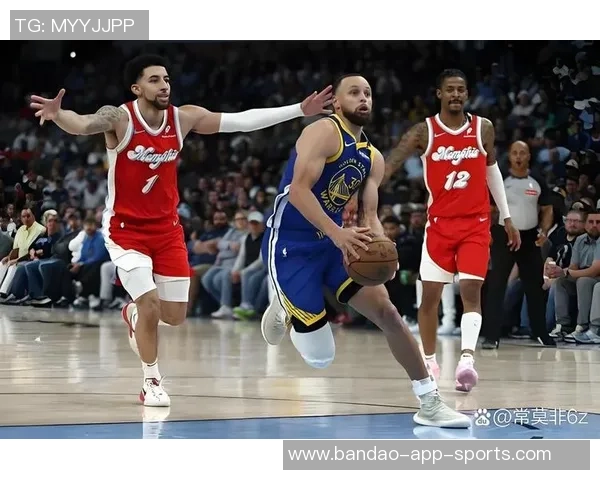 罗林斯状态低迷14投仅4中贡献10分5板7助失误频繁三分球全失手 罗林斯状态低迷14投仅4中贡献10分5板7助失误频繁三分球全失手